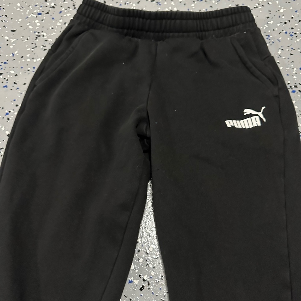 Puma sweats - Picture 3 of 3